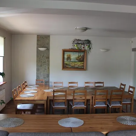 Konukevi Dom W Gorach 